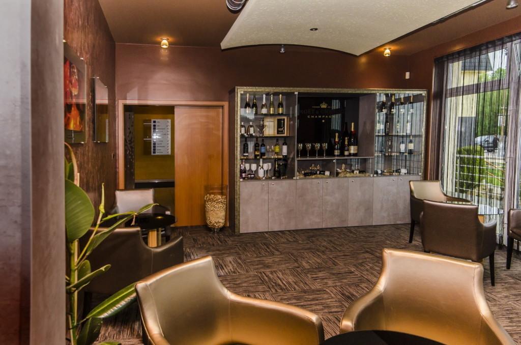 Pensjonat Port Club & Restaurant Namiestów